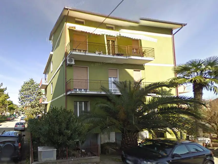 Immagine 9 di Appartamento in vendita  in Via Grazioli a Pesaro