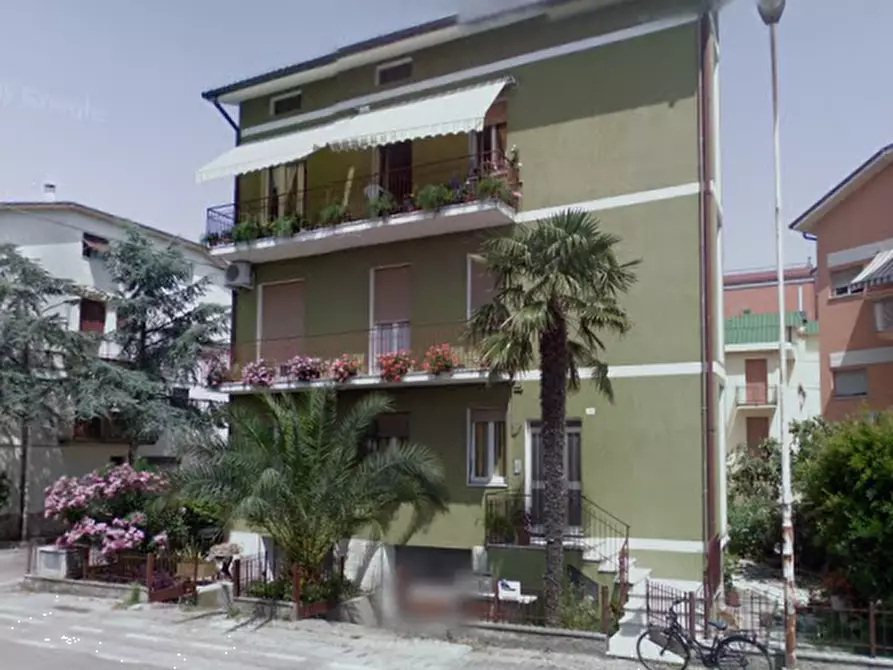 Immagine 11 di Appartamento in vendita  in Via Grazioli a Pesaro