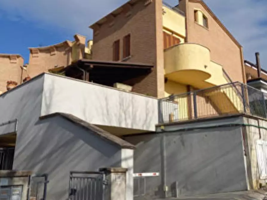 Immagine 2 di Appartamento in vendita  in Via Colle Sant’Anna a Mondolfo