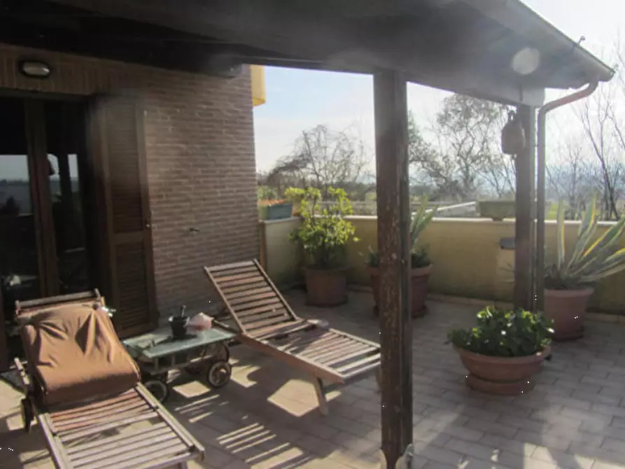 Immagine 3 di Appartamento in vendita  in Via Colle Sant’Anna a Mondolfo