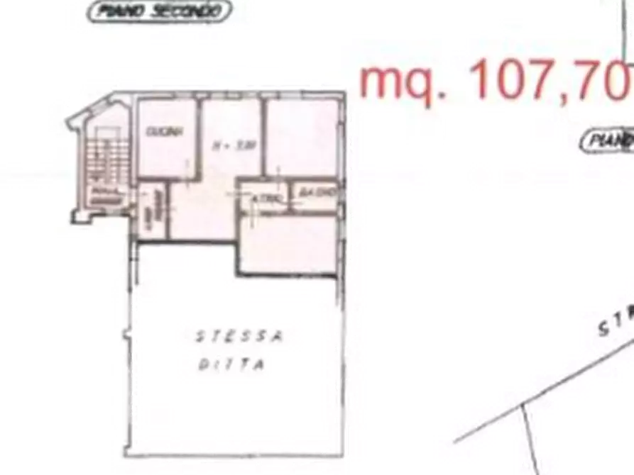 Immagine 5 di Laboratorio in vendita  in Via Rango  a Lumezzane