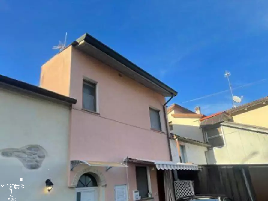 Immagine 2 di Appartamento in vendita  in Via Baracchi a Rimini