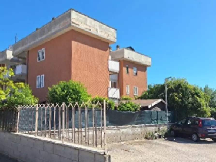 Immagine 2 di Appartamento in vendita  in Via Sicilia a Ardea