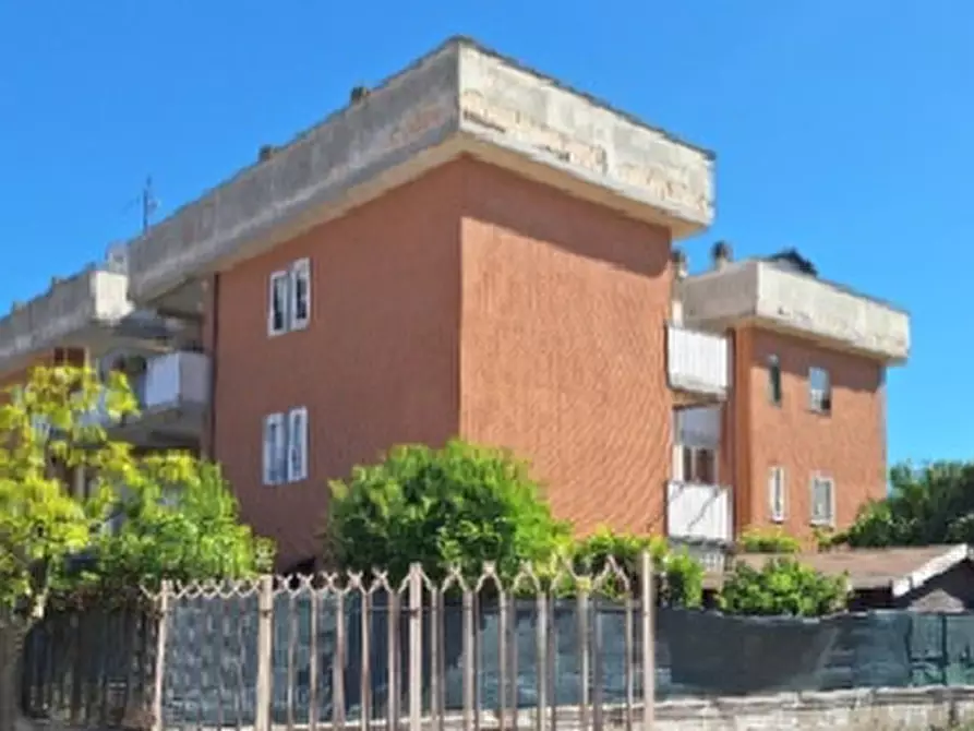 Immagine 4 di Appartamento in vendita  in Via Sicilia a Ardea