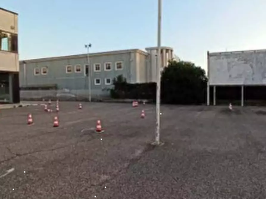 Immagine 1 di Capannone industriale in vendita  in Via Nettunense a Anzio