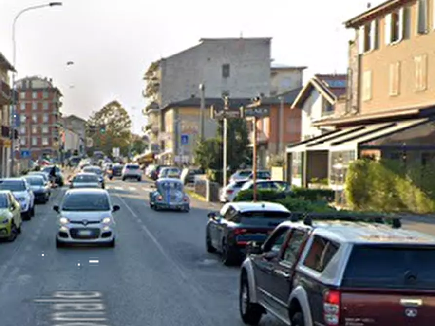 Immagine 3 di Magazzino in vendita  in Via Nazionale  a Seriate