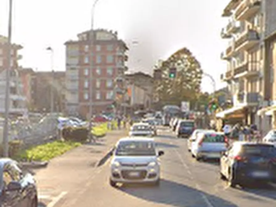 Immagine 6 di Magazzino in vendita  in Via Nazionale  a Seriate