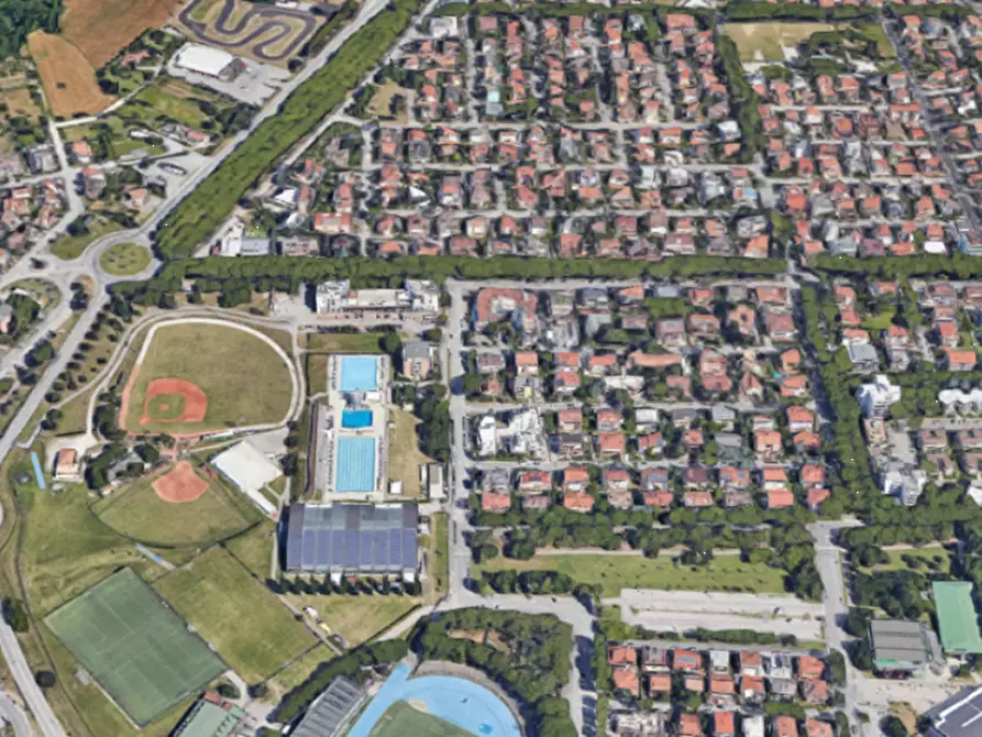 Immagine 6 di Posto auto in vendita  in Viale Monte Rosa  a Riccione