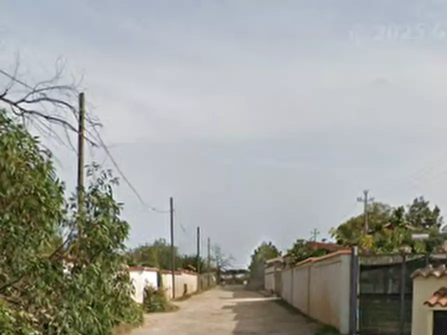 Immagine 3 di Appartamento in vendita  in Via dei Nespoli  a Ardea