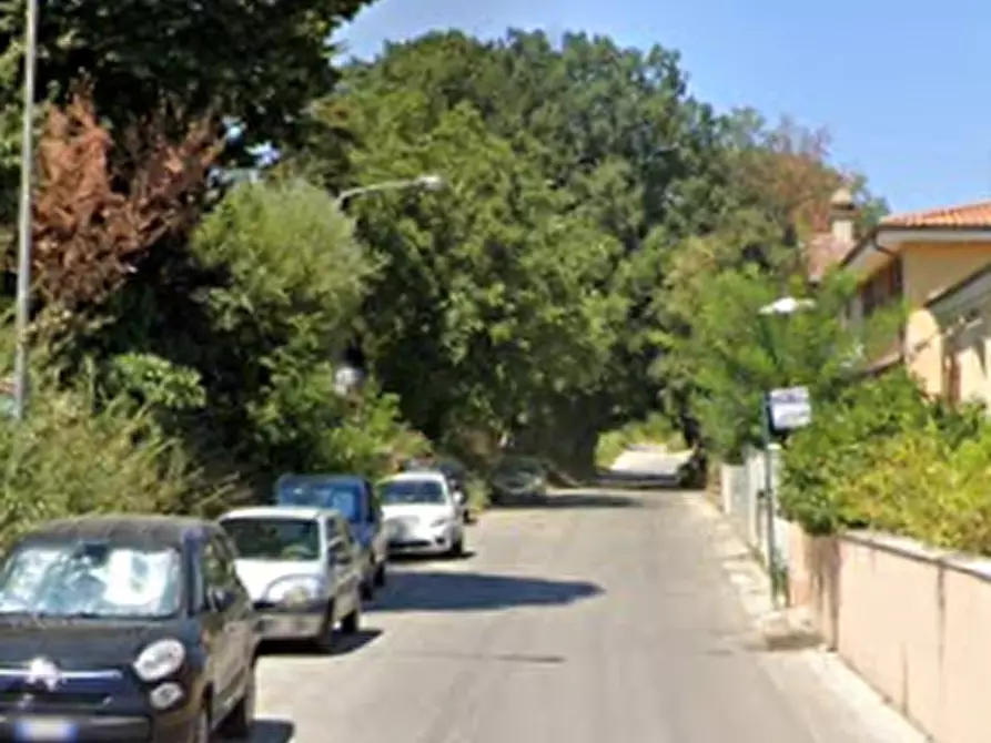 Immagine 7 di Garage in vendita  in Via del Castello a Fano