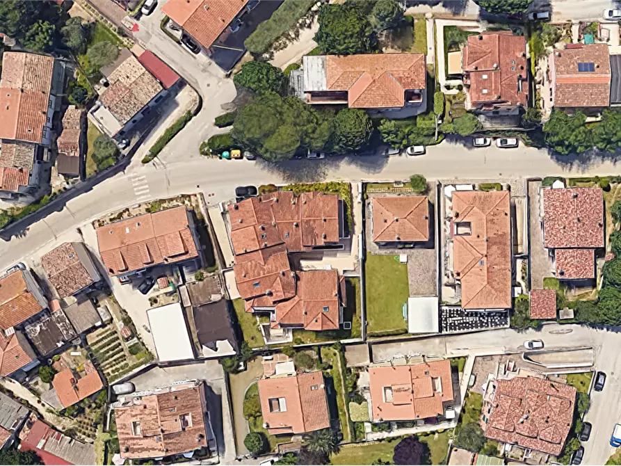 Immagine 9 di Garage in vendita  in Via del Castello a Fano