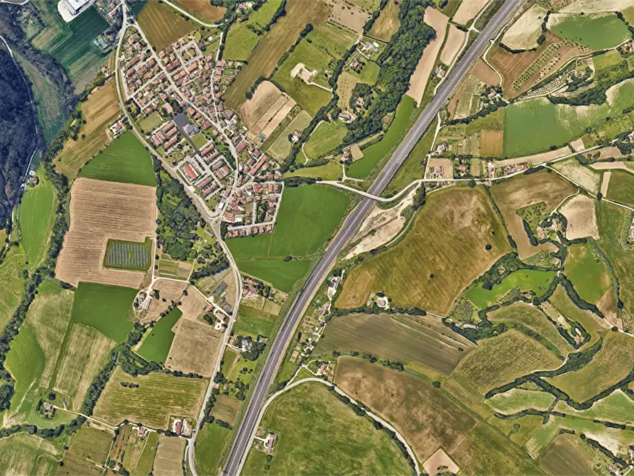 Immagine 11 di Garage in vendita  in Via del Castello a Fano