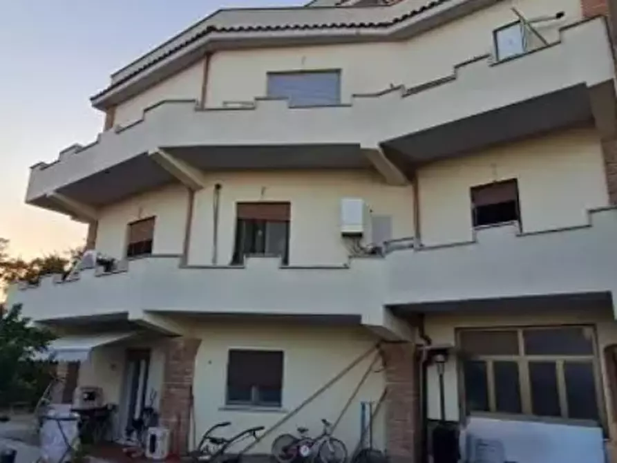 Immagine 3 di Appartamento in vendita  in Via Pavia a Ardea