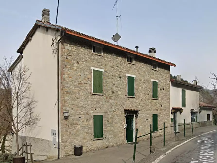 Immagine 7 di Casa indipendente in vendita  in Via Battilocchi a Calestano