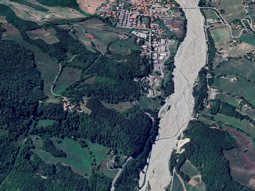 Immagine 13 di Casa indipendente in vendita  in Via Battilocchi a Calestano