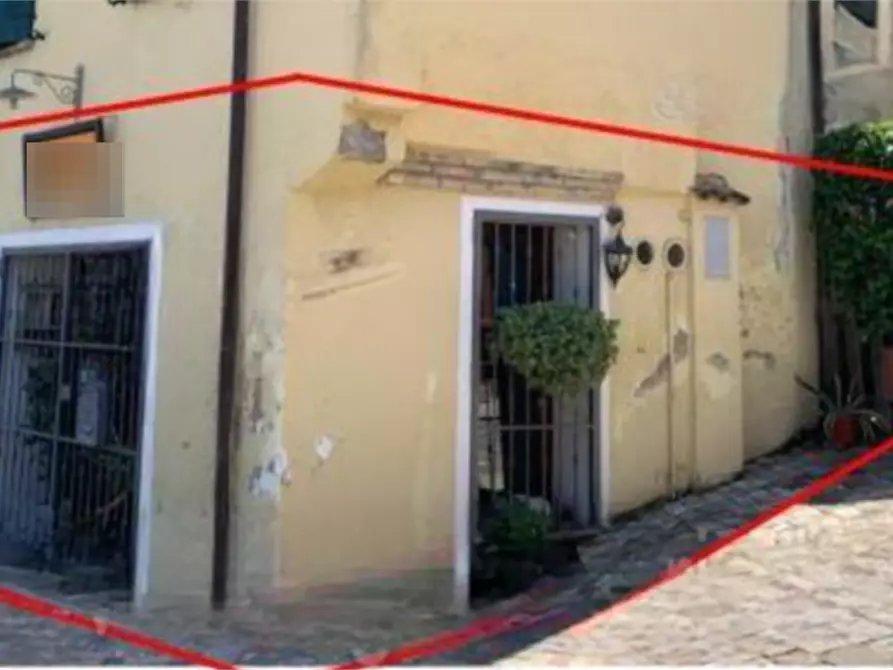 Immagine 2 di Negozio in vendita  in Via Foro Boario a Morciano Di Romagna