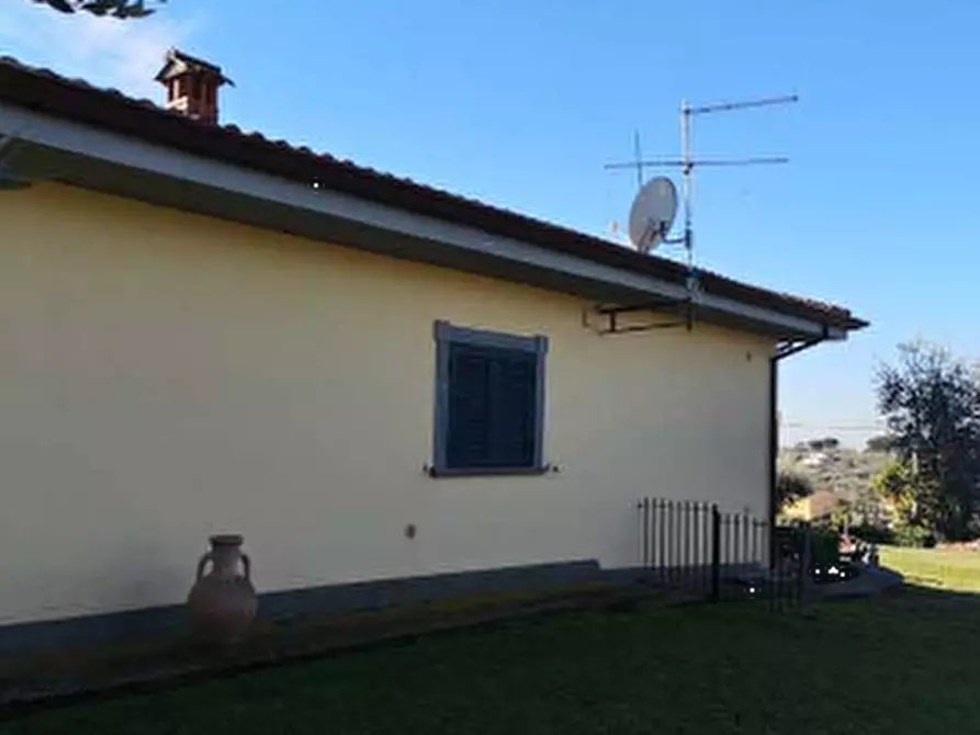 Immagine 5 di Villa in vendita  in Via Campetto dei Macellari a Velletri