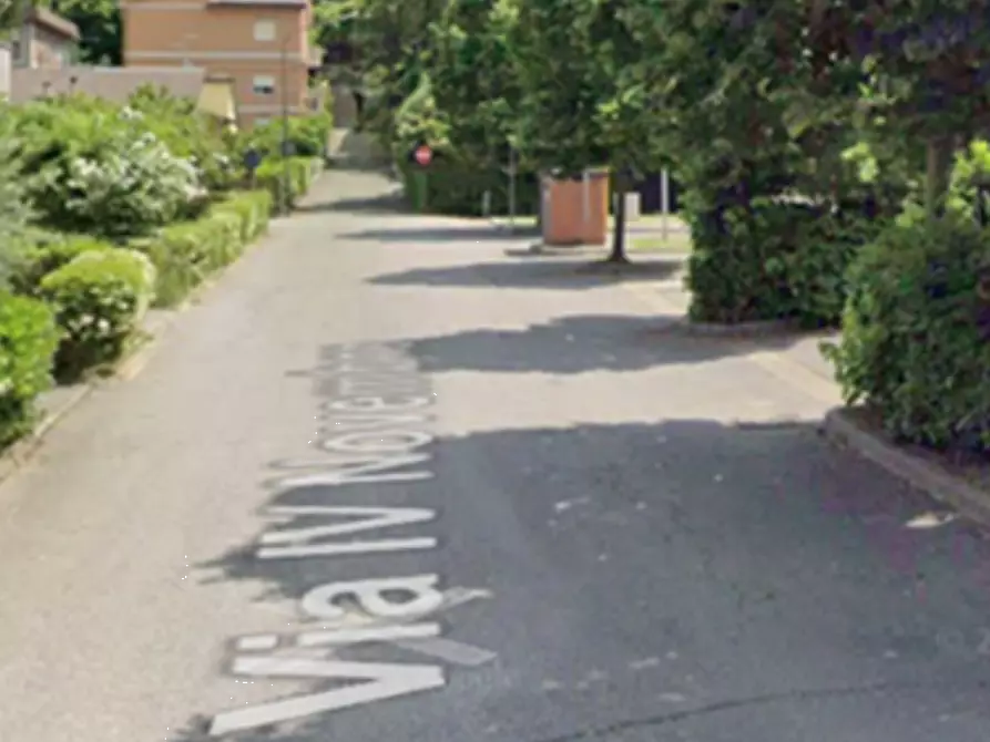 Immagine 16 di Negozio in vendita  in Via Fratelli Kennedy a San Leo