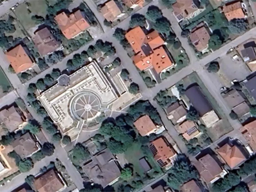 Immagine 17 di Negozio in vendita  in Via Fratelli Kennedy a San Leo