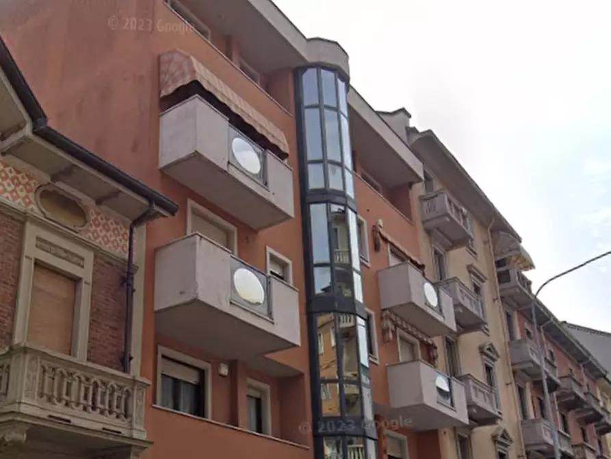 Immagine 2 di Appartamento in vendita  in Via Renato Martorelli a Torino
