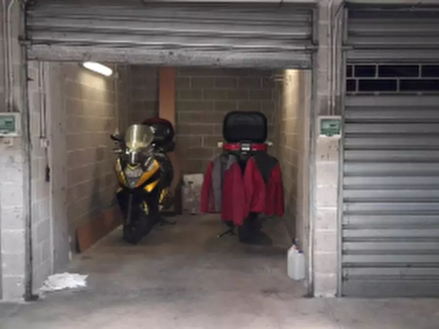 Immagine 10 di Appartamento in vendita  in Via Renato Martorelli a Torino