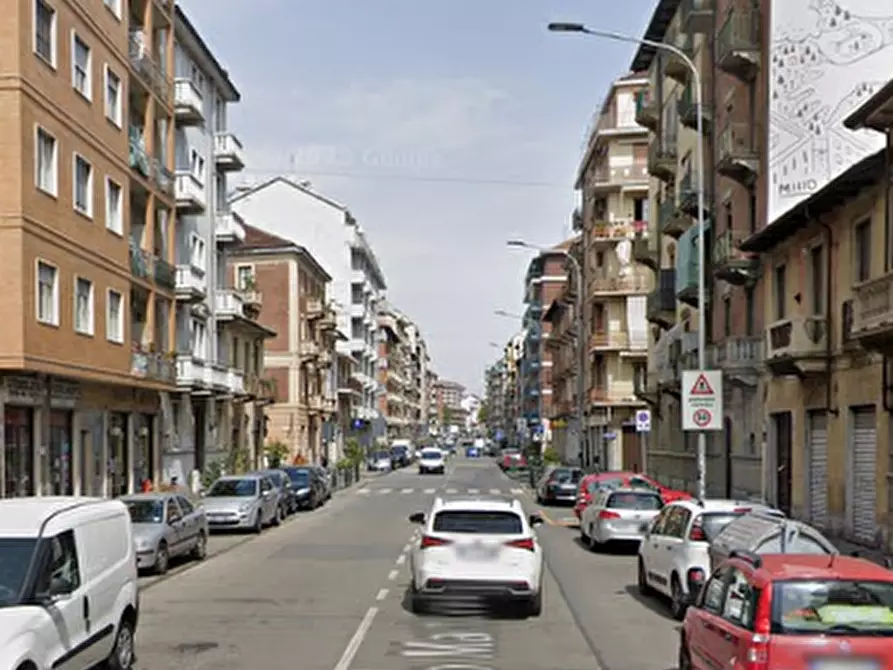 Immagine 11 di Appartamento in vendita  in Via Renato Martorelli a Torino