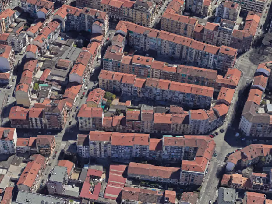 Immagine 19 di Appartamento in vendita  in Via Renato Martorelli a Torino