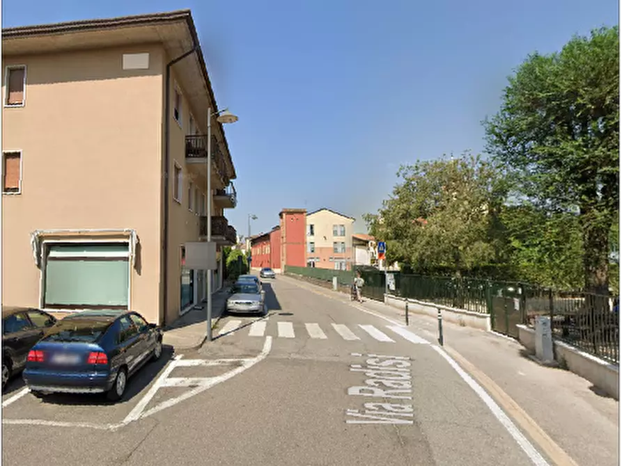 Immagine 17 di Appartamento in vendita  in Via Radisi a San Martino Buon Albergo