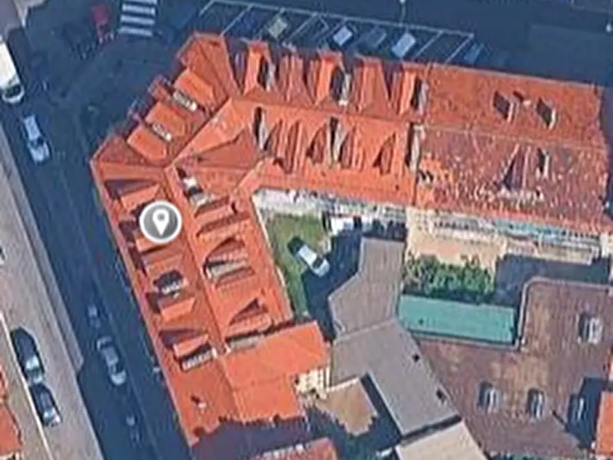 Immagine 10 di Appartamento in vendita  in Via Fossata a Torino