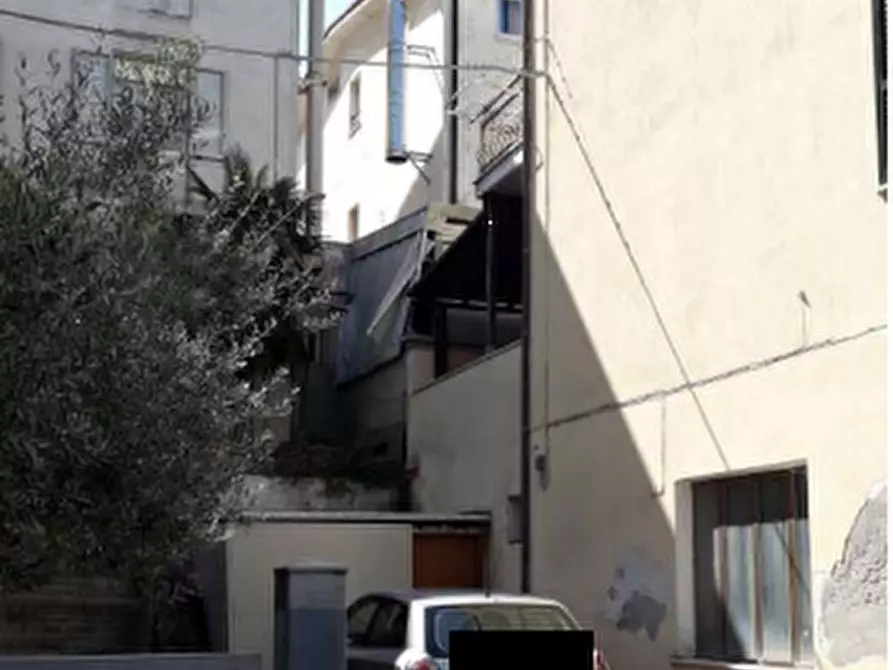 Immagine 17 di Appartamento in vendita  in Via Alessandro Manzoni a Montegranaro