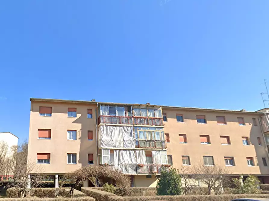 Immagine 5 di Appartamento in vendita  in Via Bruno Buozzi a Venaria Reale