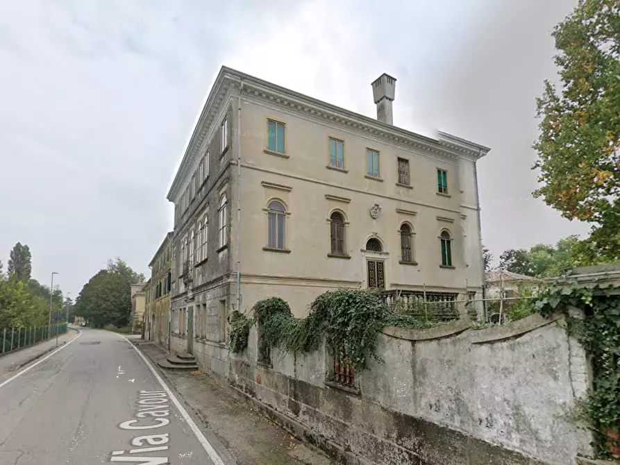 Immagine 6 di Villa in vendita  in Via Camillo Benso Conte di Cavour a Ceggia