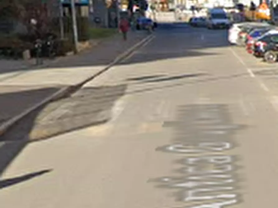 Immagine 4 di Negozio in vendita  in Via Antica di Grugliasco a Rivoli