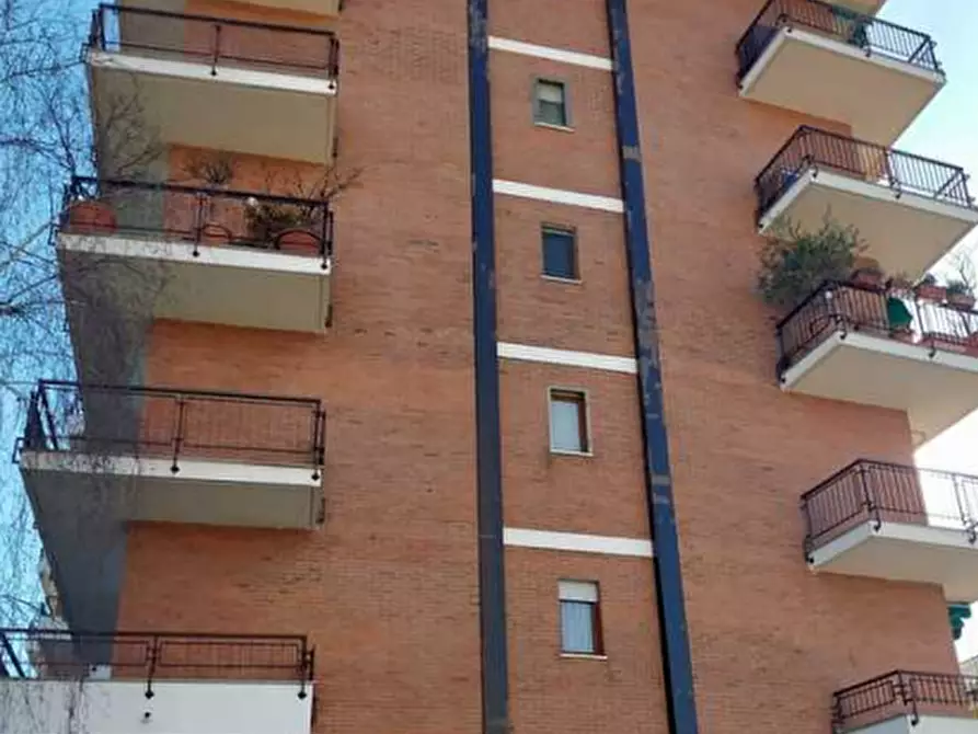 Immagine 3 di Appartamento in vendita  in Via Valfrè a Rivoli