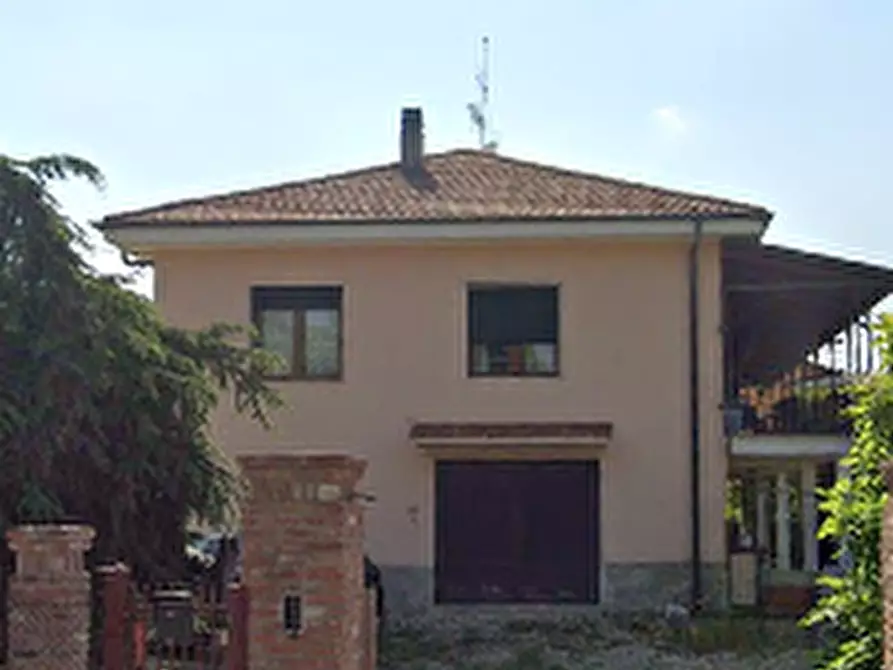 Immagine 11 di Villa in vendita  in Via San Rocco a Rivalba
