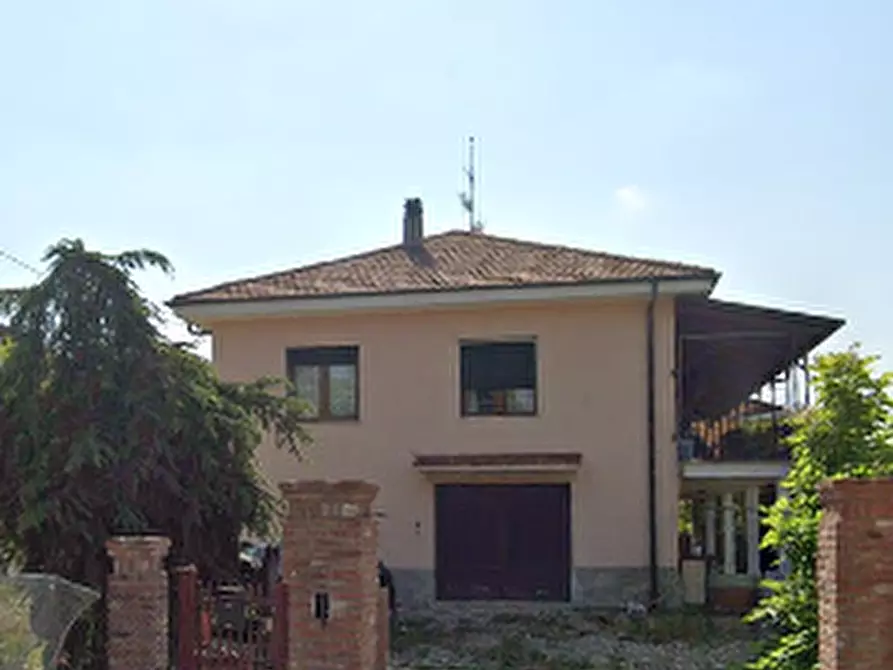 Immagine 13 di Villa in vendita  in Via San Rocco a Rivalba