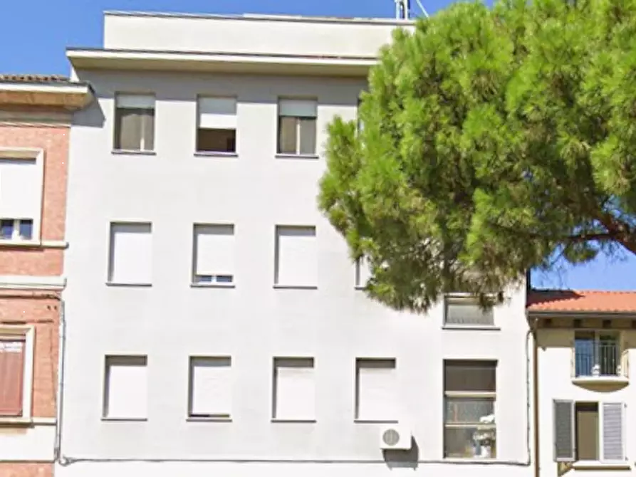 Immagine 2 di Appartamento in vendita  in via Maggiore a Ravenna