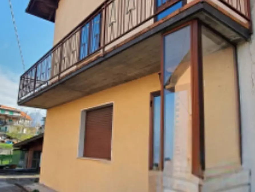 Immagine 11 di Porzione di casa in vendita  in via Broz a Tambre