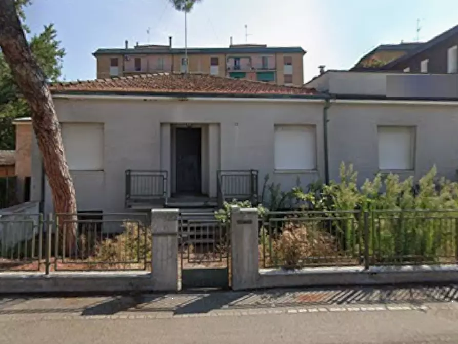 Immagine 1 di Ufficio in vendita  in Via Canalazzo a Ravenna