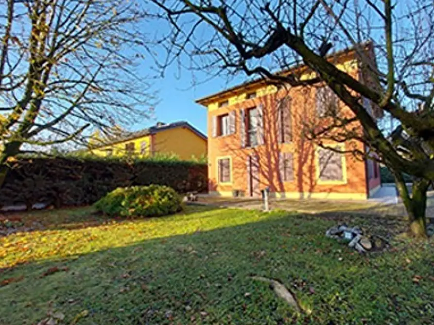 Immagine 3 di Casa bifamiliare in vendita  in Strada Barchetta a Modena