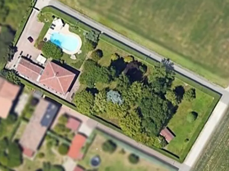 Immagine 15 di Casa bifamiliare in vendita  in Strada Barchetta a Modena