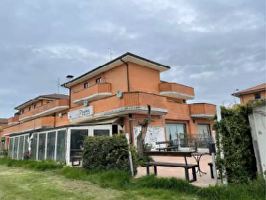 Immagine 1 di Appartamento in vendita  in Via Urbino a Monte Urano