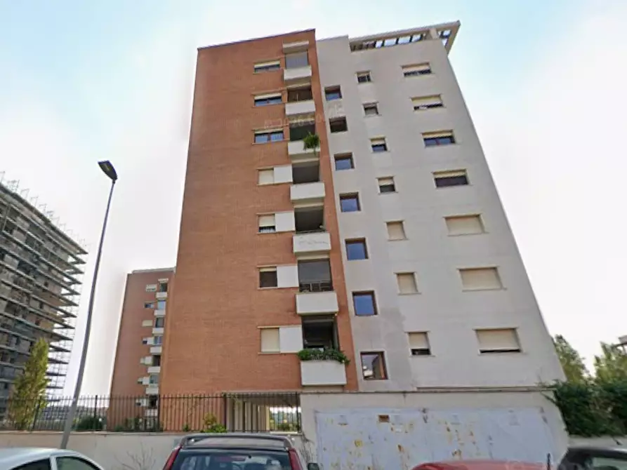 Immagine 2 di Appartamento in vendita  in Via Don Luigi Sturzo a Pomezia