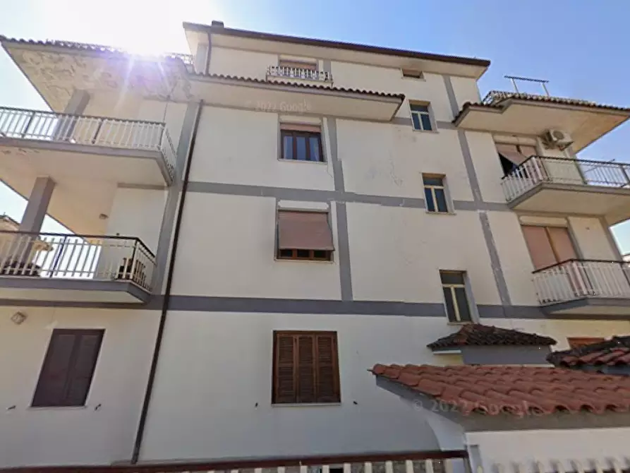 Immagine 1 di Appartamento in vendita  in Via Montevago a Roma