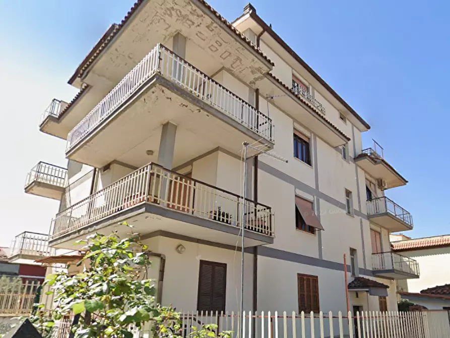 Immagine 3 di Appartamento in vendita  in Via Montevago a Roma