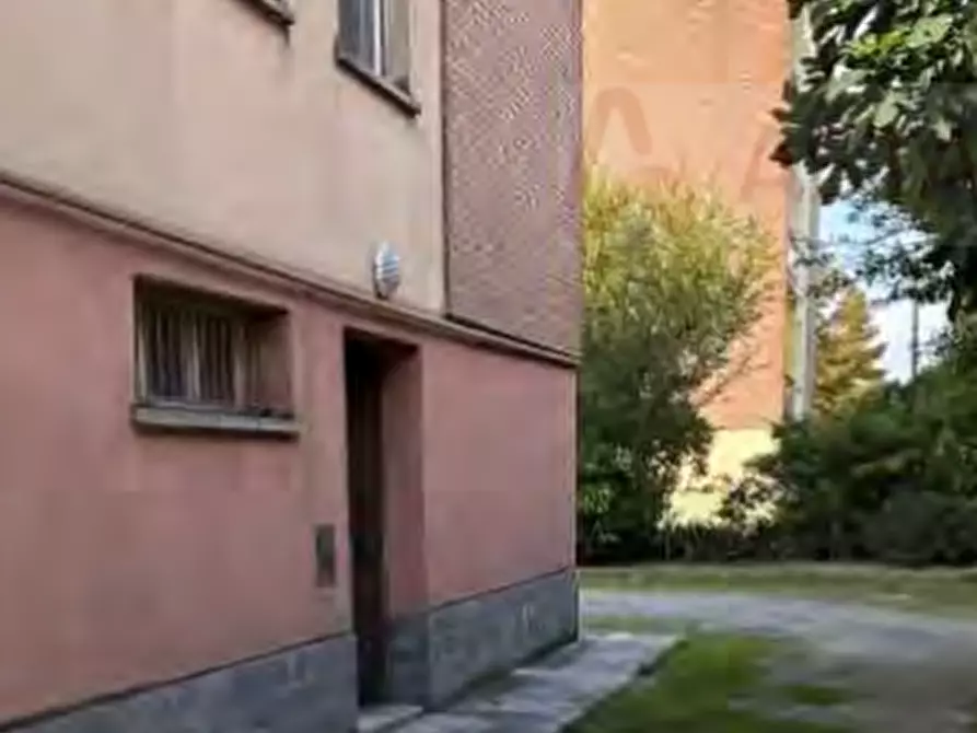 Immagine 4 di Appartamento in vendita  in Via Bari  a Carpi