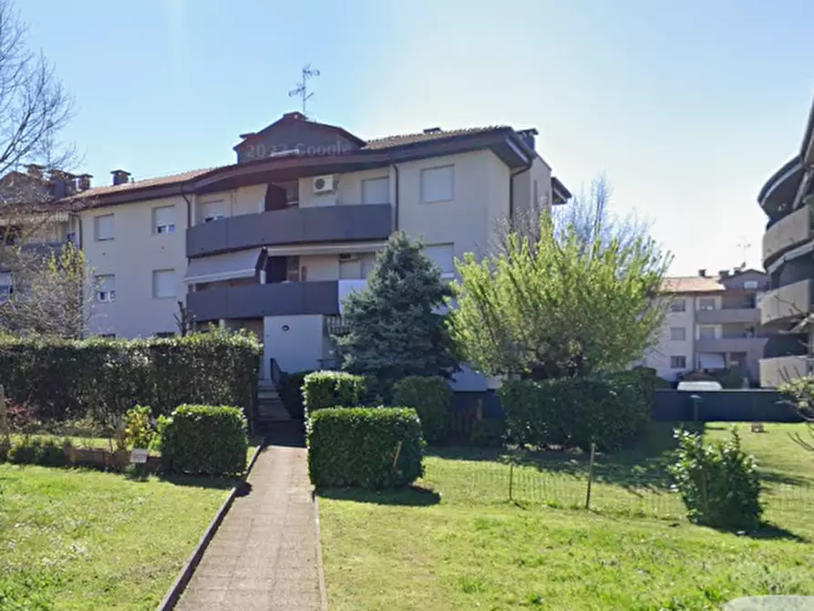 Immagine 5 di Appartamento in vendita  in via Provinciale Sud a Castello D'argile