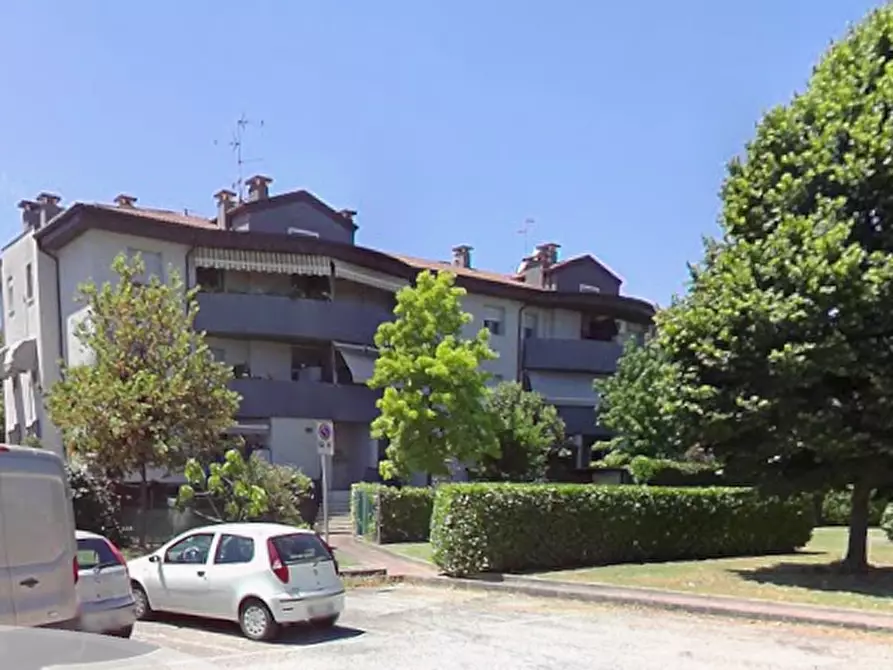 Immagine 8 di Appartamento in vendita  in via Provinciale Sud a Castello D'argile