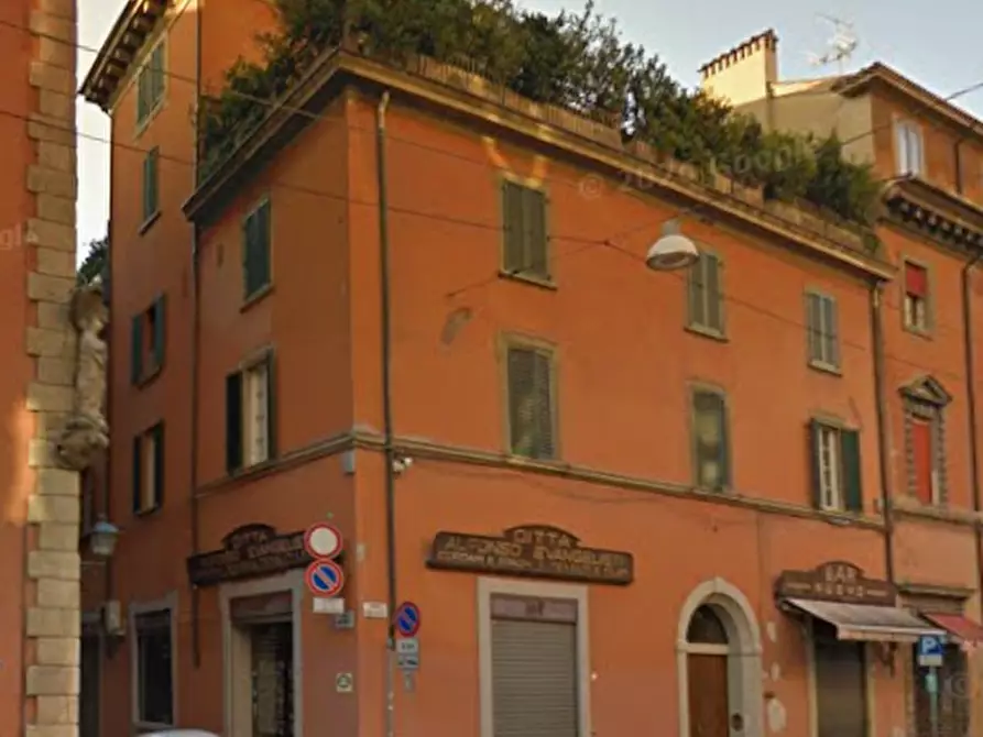 Immagine 3 di Appartamento in vendita  in Piazza Galileo Galilei a Bologna