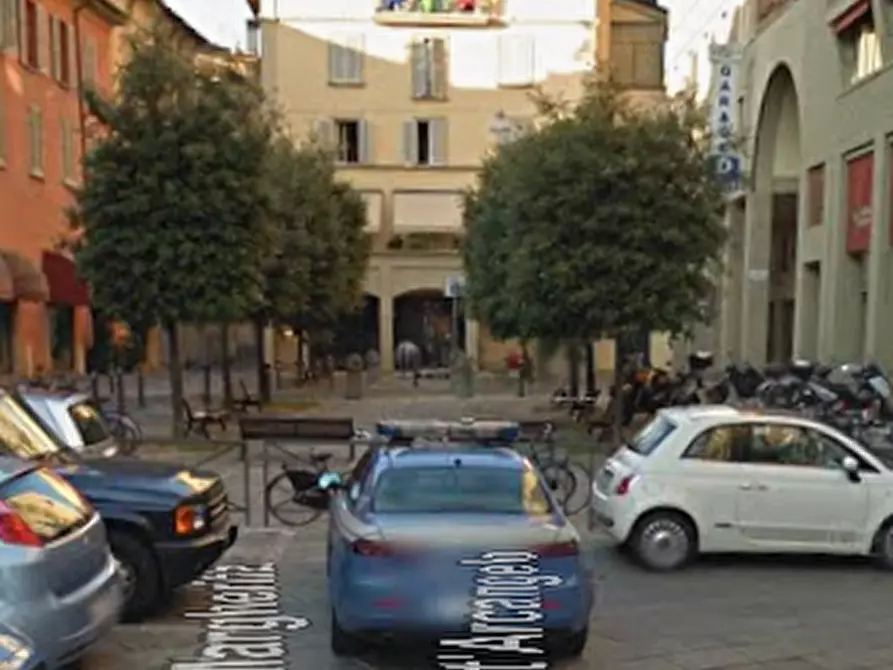 Immagine 8 di Appartamento in vendita  in Piazza Galileo Galilei a Bologna